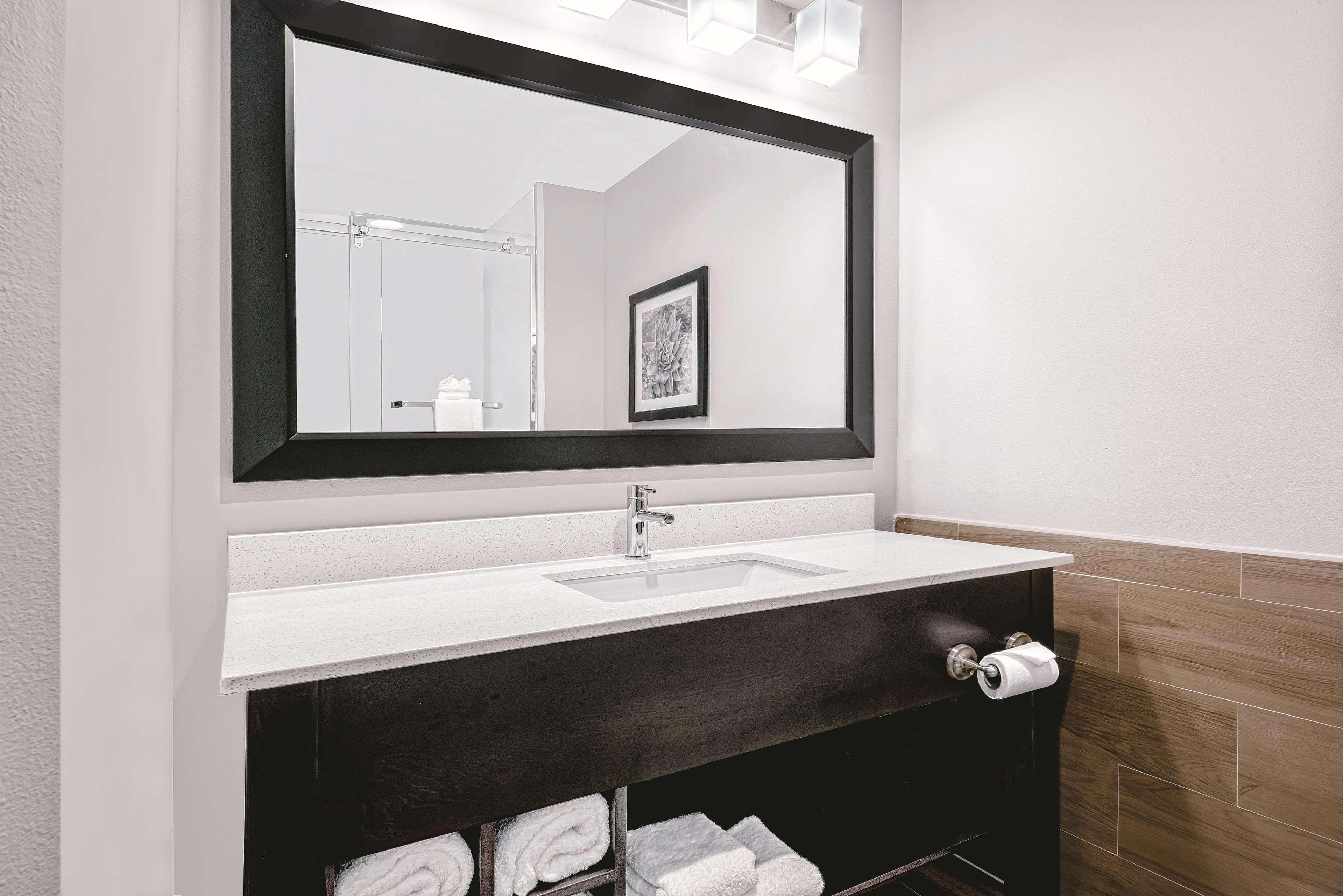 La Quinta By Wyndham Mcallen Convention Center Hotel McAllen