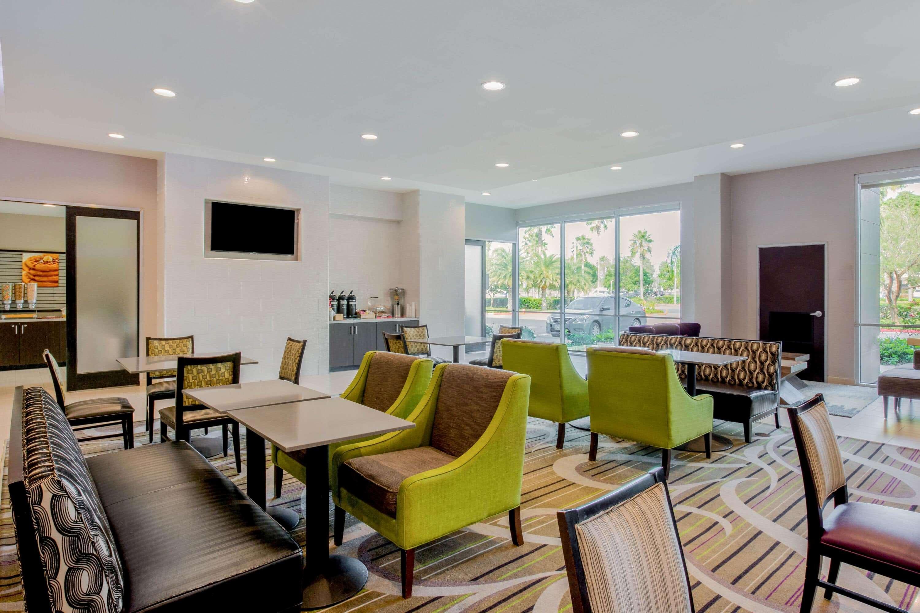 Hotel La Quinta By Wyndham Mcallen Convention Center McAllen